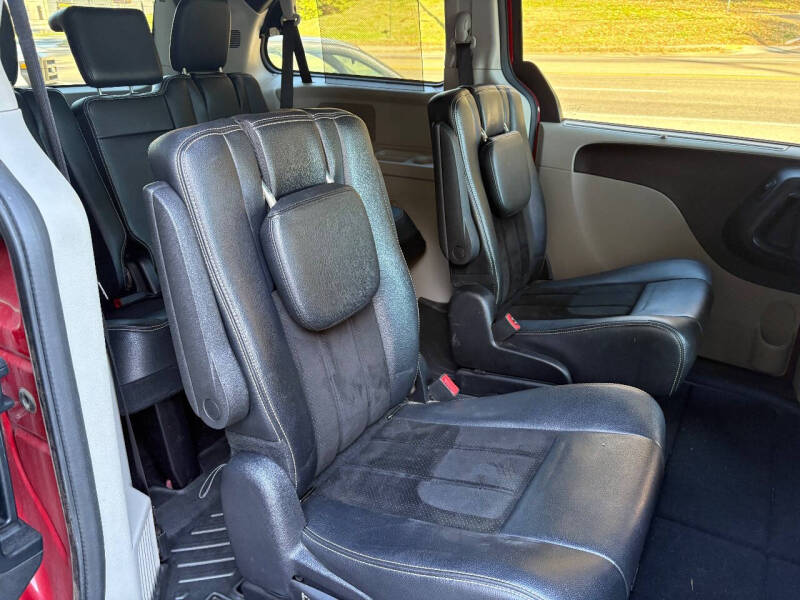 2016 Dodge Grand Caravan SXT Plus