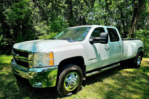 2008 Chevrolet Silverado 3500HD for sale at GOLDEN RULE AUTO in Newark OH