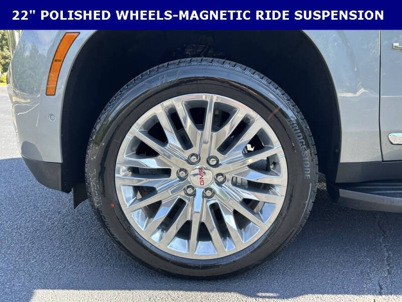 2025 GMC Yukon Elevation