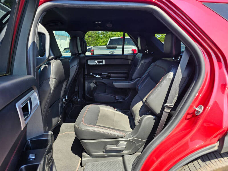 2022 Ford Explorer ST-Line