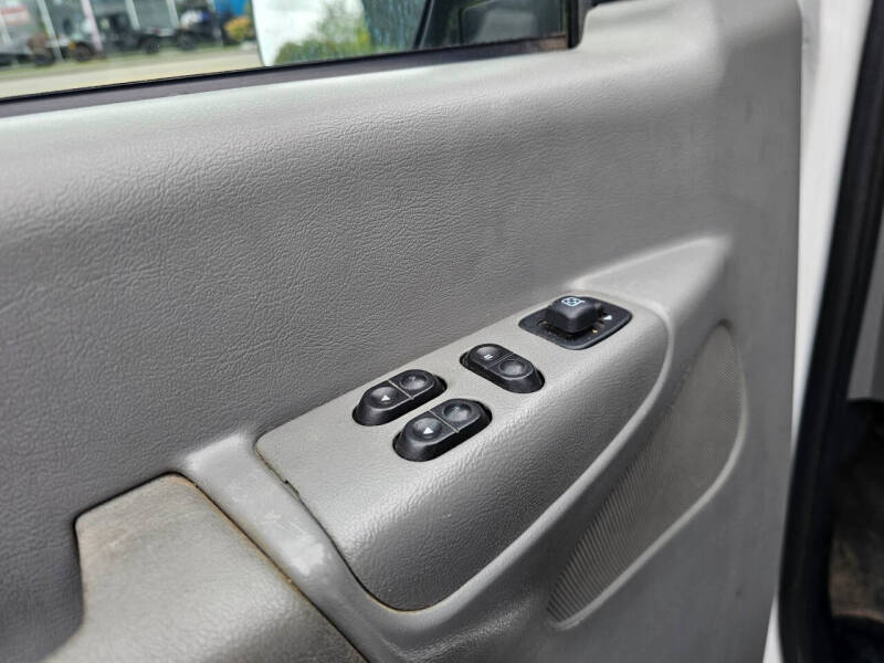 2008 Ford E-Series E-150