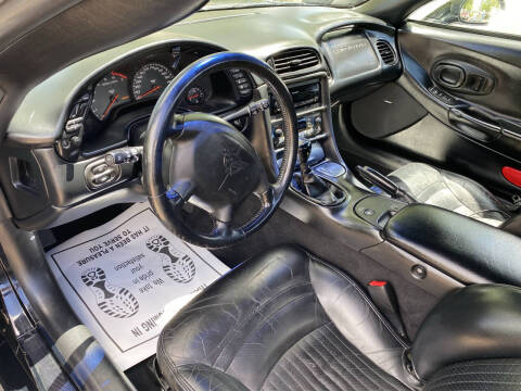 2004 Chevrolet Corvette