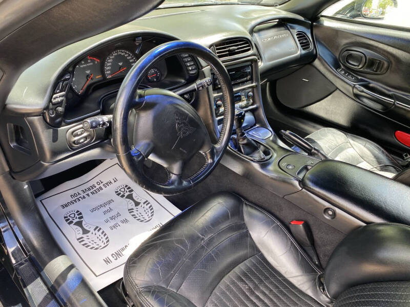 2004 Chevrolet Corvette