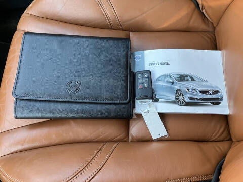 2014 Volvo S60 T5 Premier