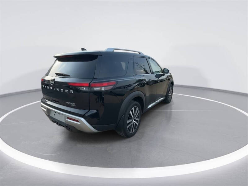 2022 Nissan Pathfinder