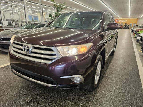 2013 Toyota Highlander for sale at Dixie Motors in Fairfield OH