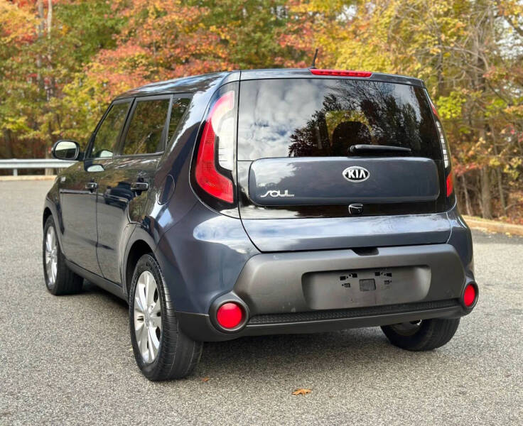 2014 Kia Soul +