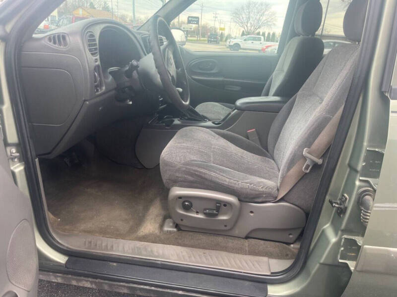 2004 Chevrolet TrailBlazer LS