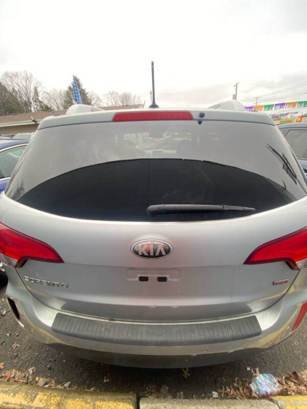 2014 Kia Sorento LX