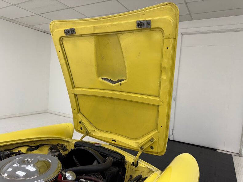 1955 Ford Thunderbird