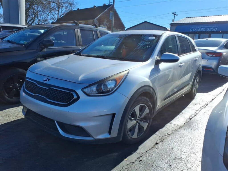 2017 Kia Niro FE's photo
