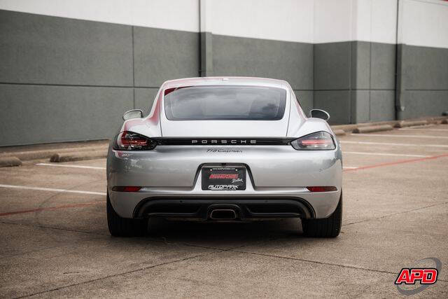 2017 Porsche 718 Cayman