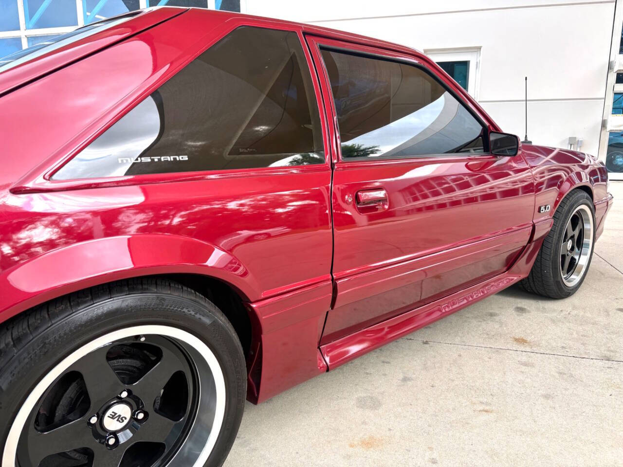 1993 Ford Mustang 17