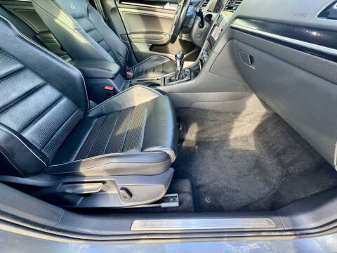 2019 Volkswagen Golf R 4Motion