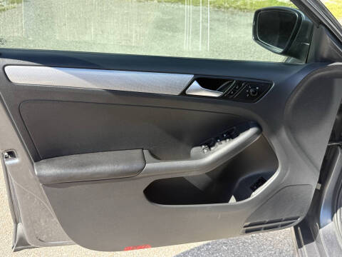 2015 Volkswagen Jetta SE