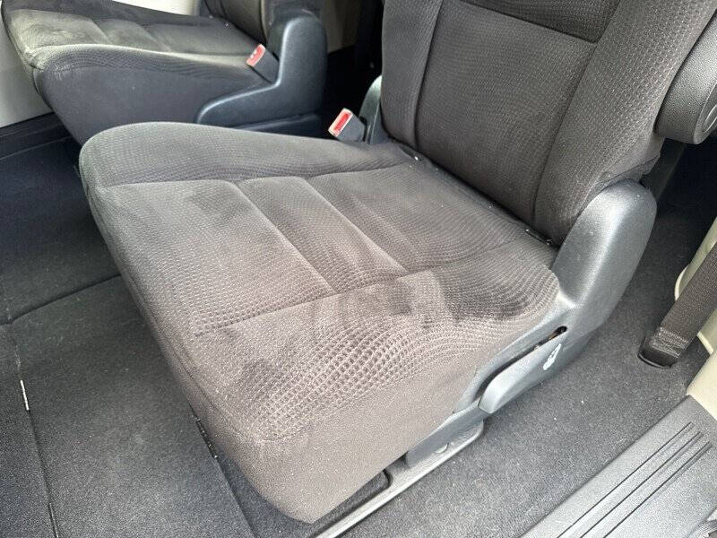 2014 Dodge Grand Caravan SE 30th Anniversary