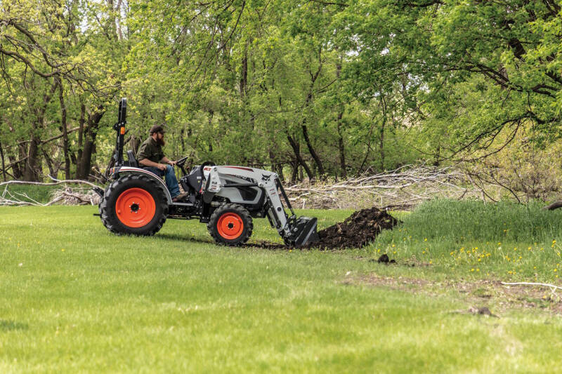 2025 Bobcat CT2040 HST