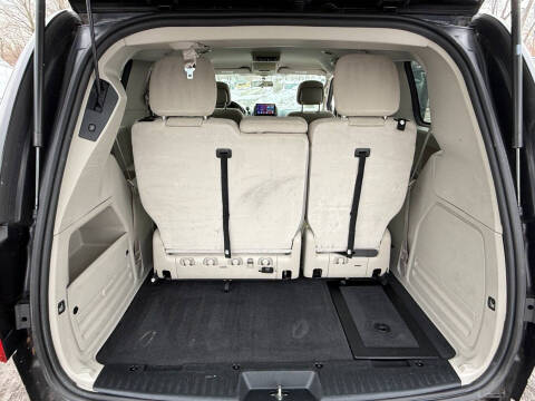 2016 Dodge Grand Caravan SXT Plus