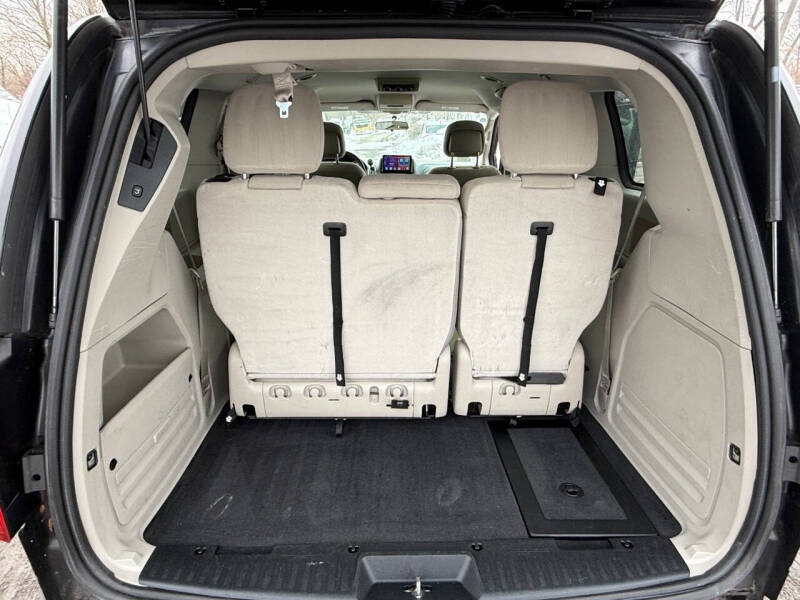 2016 Dodge Grand Caravan SXT Plus
