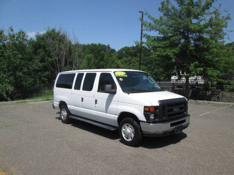 2010 Ford E-Series E-350 SD XL