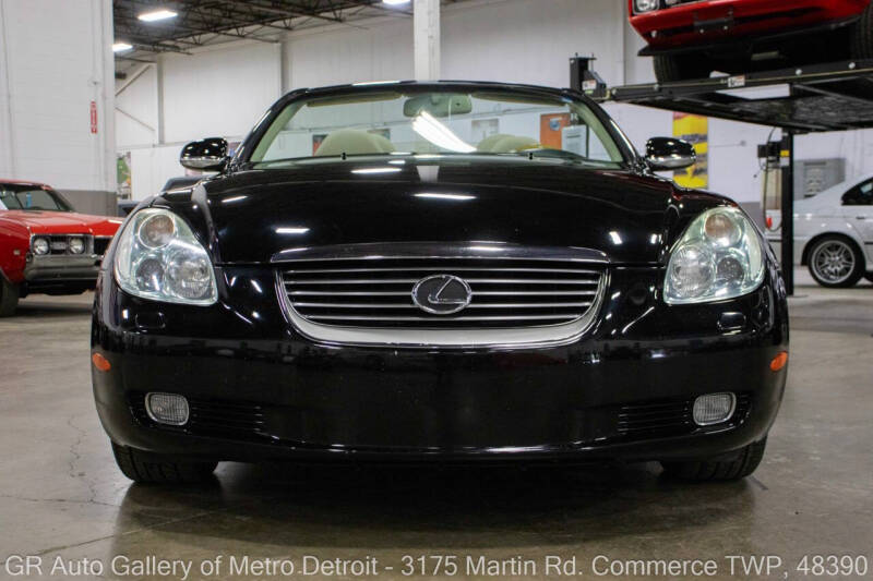 2004 Lexus SC 430