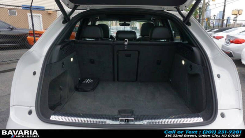 2017 Audi Q3 2.0T quattro Prestige