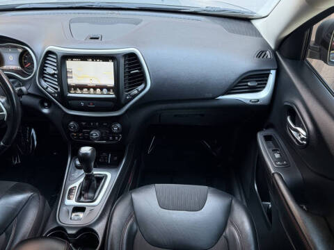 2017 Jeep Cherokee Trailhawk