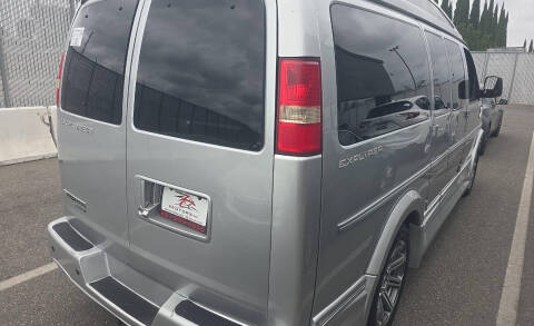 2016 Chevrolet Express 2500