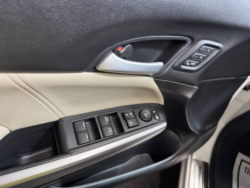 2015 Honda Crosstour EX-L V6 w/Navi