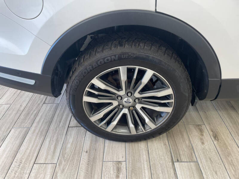 2019 Ford Explorer Platinum
