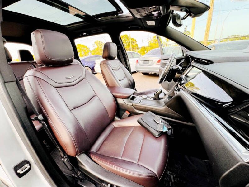 2020 Cadillac XT6 Premium Luxury