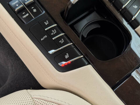 2016 Porsche Panamera S E-Hybrid