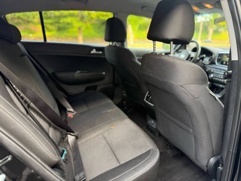 2022 Kia Sportage LX