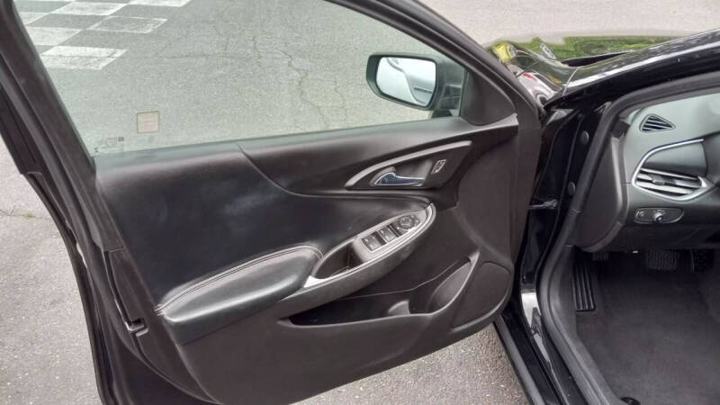 2017 Chevrolet Malibu LS