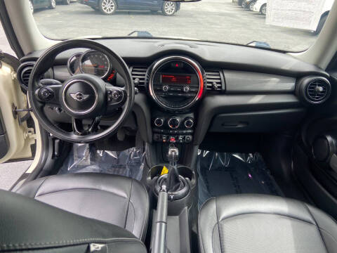 2015 MINI Hardtop 2 Door Cooper