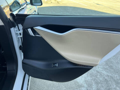 2017 Tesla Model S 75D