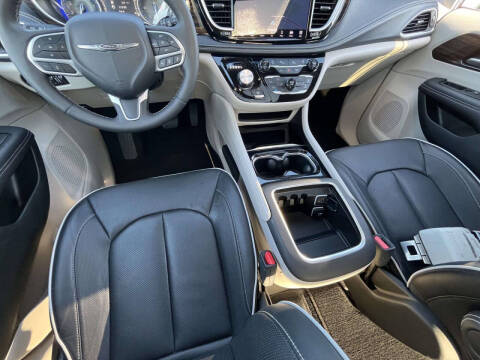 2024 Chrysler Pacifica Limited