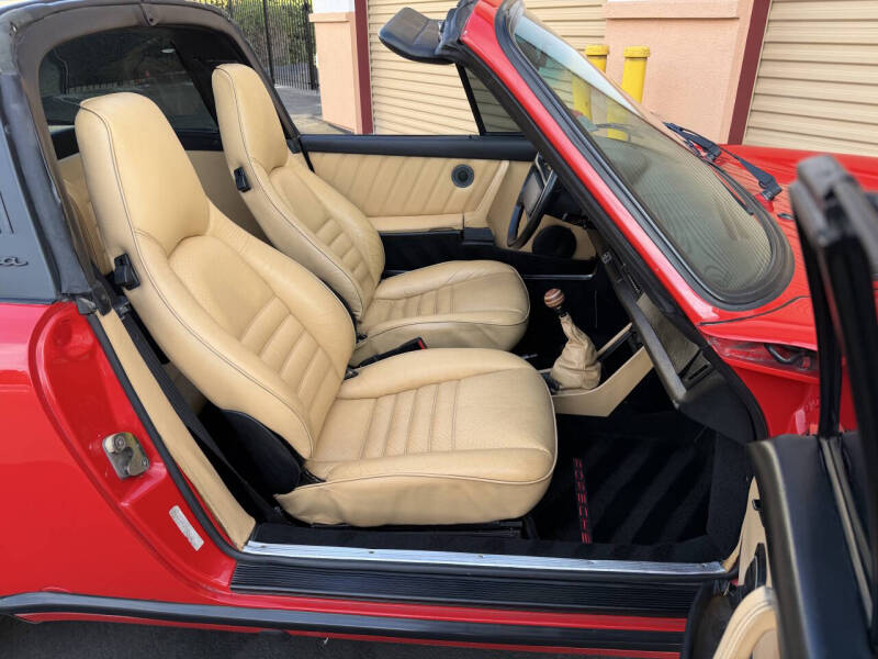 1985 Porsche 911 Carrera