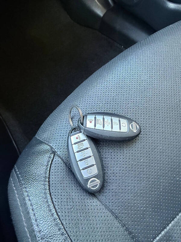 2017 Nissan Rogue Hybrid SL