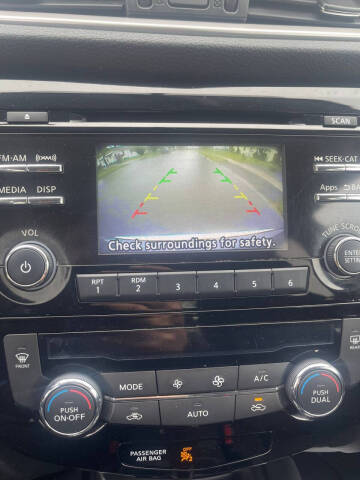 2014 Nissan Rogue SV