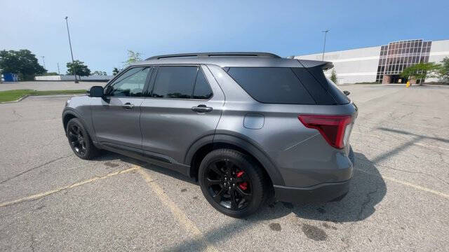 2021 Ford Explorer ST
