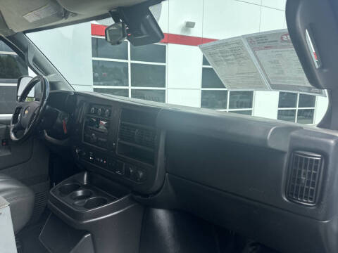 2020 Chevrolet Express 2500
