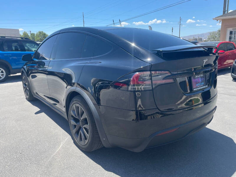 2023 Tesla Model X Standard Range