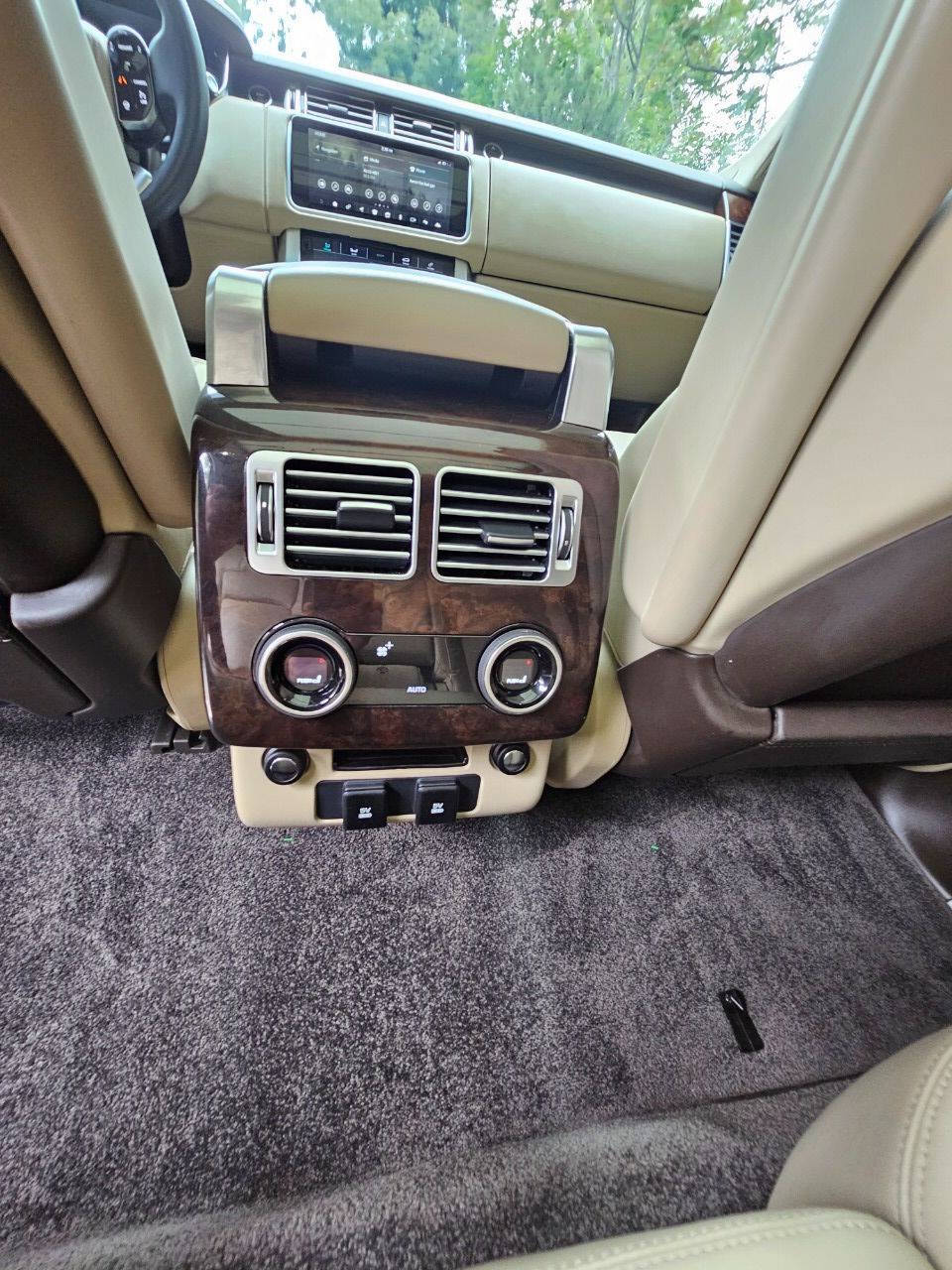 2020 Land Rover Range Rover 34