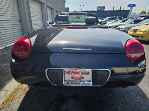 2002 Ford Thunderbird Deluxe