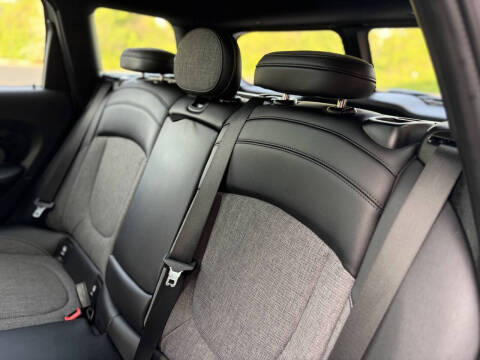 2022 MINI Clubman Cooper S ALL4