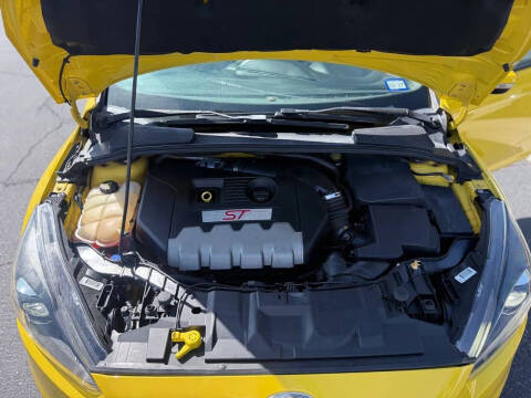 2017 Ford Focus ST