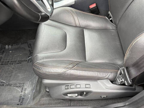 2017 Volvo XC60 T6 Dynamic