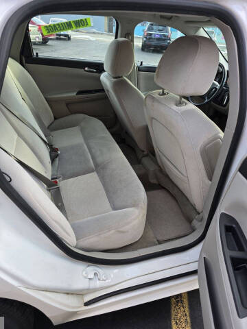 2011 Chevrolet Impala LT Fleet