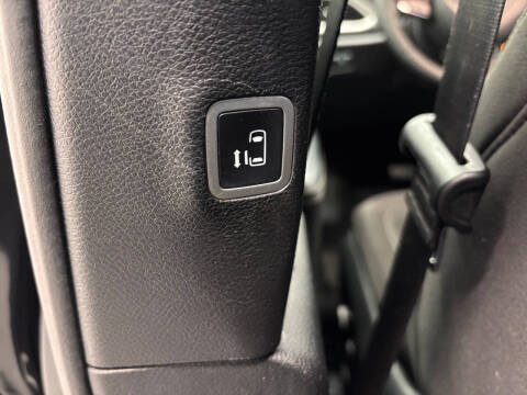 2022 Chrysler Pacifica Touring